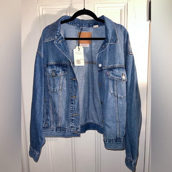 Levi’s women’s Trucker Jacket, size L, soft as butter wash, new with tags - Picture 3 of 6